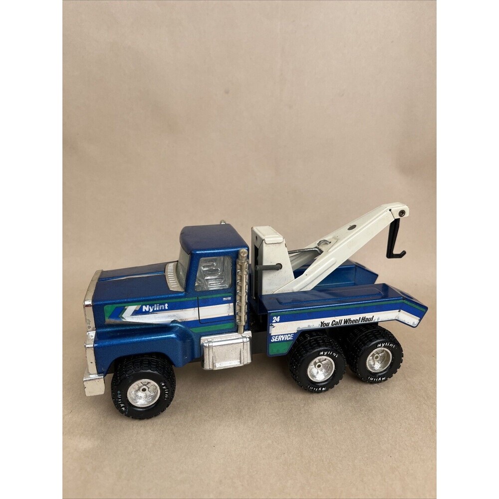 Vintage 1980s Nylint 24‎ Hr Towing Service Pressed Steel Blue Chrome Tow Truck
